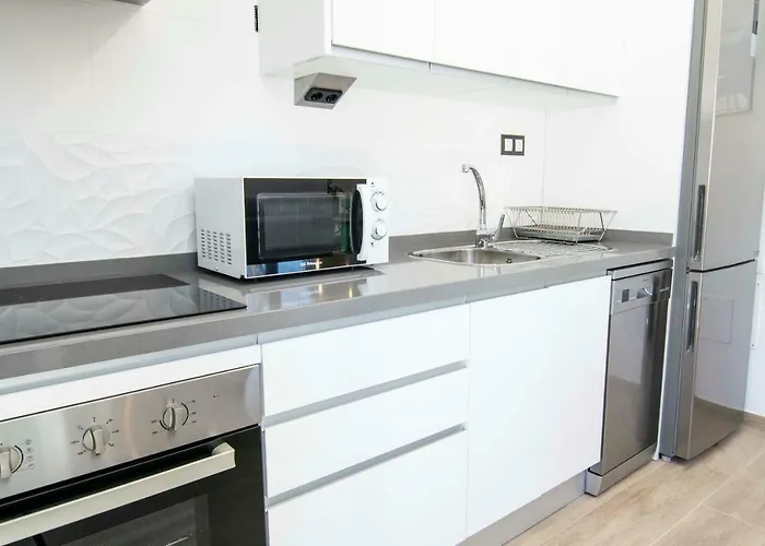 Letmalaga Carlos Haya Apartmán *